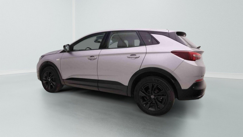 Photo 2 de l'offre de OPEL Grandland 1.2 T 130 GS Line à 23774€ chez Carlyss automobiles Vitré