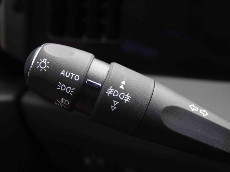 Photo 13 de l'offre de OPEL Astra 1.2 T 130 Automaat SportsTourer Edition à 23734€ chez Carlyss automobiles Vitré