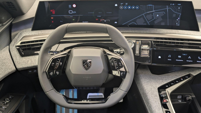 Photo 13 de l'offre de PEUGEOT 3008 Hybrid 145 e-DCS6 GT à 34998€ chez Carlyss automobiles Vitré