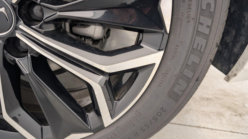 Photo 23 de l'offre de DS DS4 PureTech 130 EAT8 Rivoli à 22311€ chez Carlyss automobiles Vitré