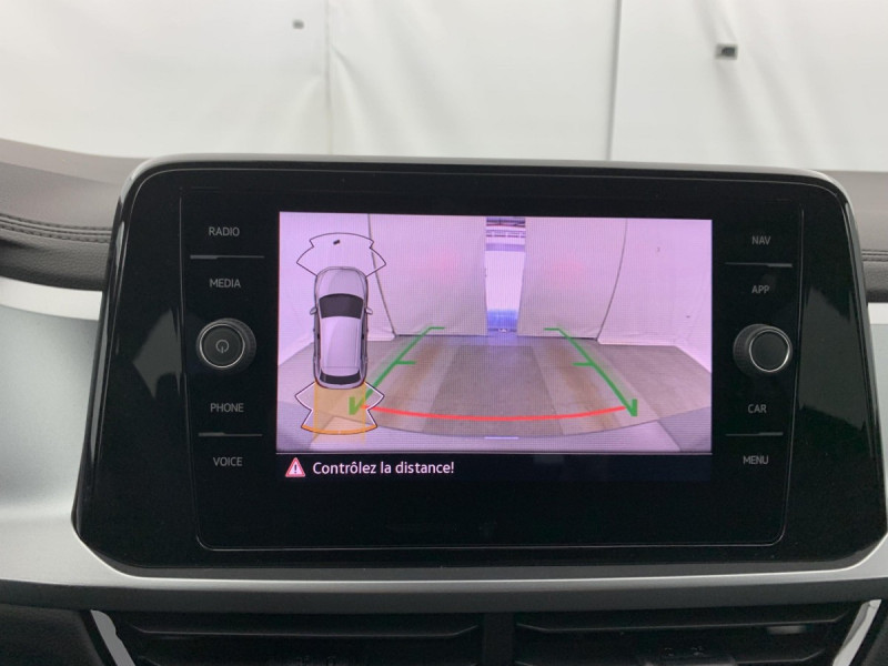 Photo 15 de l'offre de VOLKSWAGEN T-roc 2.0 TDI 150 Start/Stop DSG7 Life Plus à 32558€ chez Carlyss automobiles Vitré