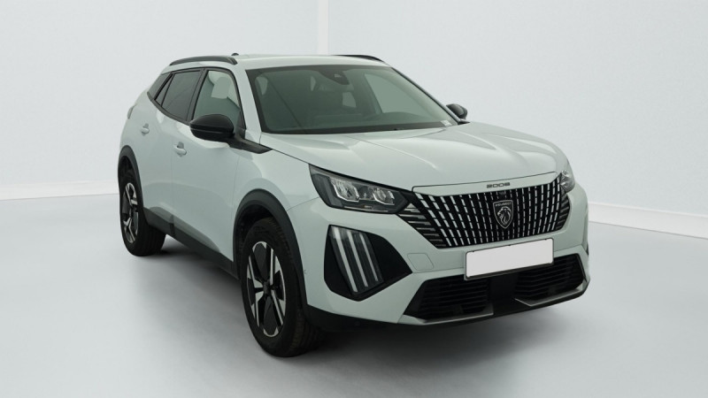 Photo 1 de l'offre de PEUGEOT 2008 Hybrid 136 e-DCS6 Allure à 23598€ chez Carlyss automobiles Vitré