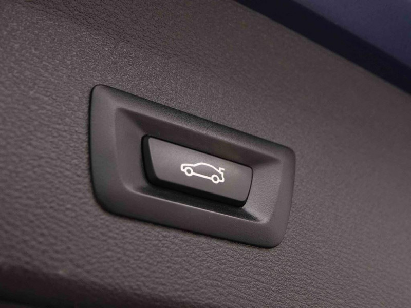 Photo 7 de l'offre de BMW X1 xDrive 25e 220 ch BVA6 xLine à 30198€ chez Carlyss automobiles Vitré