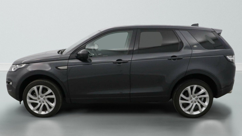 Photo 3 de l'offre de LAND-ROVER Discovery Sport Discovery Sport Mark III TD4 180ch SE à 22598€ chez Carlyss automobiles Vitré
