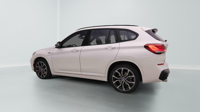 Photo 3 de l'offre de BMW X1 25e xDrive 220 PHEV M-Pack à 36092€ chez Carlyss automobiles Vitré
