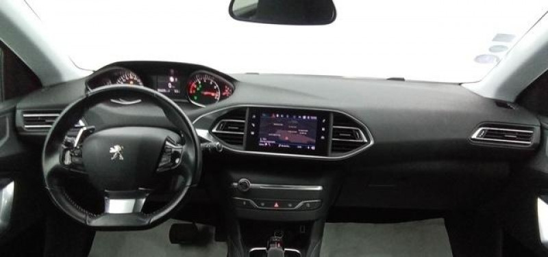 Photo 12 de l'offre de PEUGEOT 308 PureTech 130ch S&S EAT8 Allure à 15598€ chez Carlyss automobiles Vitré