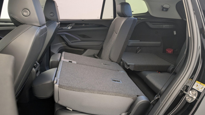 Photo 10 de l'offre de Volkswagen Tayron 1.5 eTSI 150ch DSG7 7pl Life Plus à 41598€ chez Carlyss automobiles Vitré