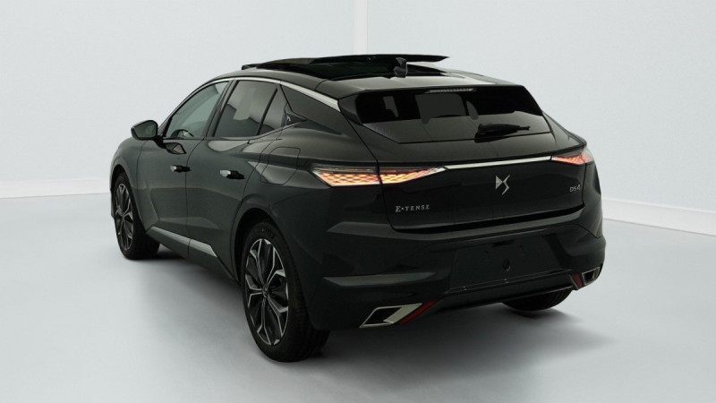 Photo 5 de l'offre de DS DS4 Hybride E-Tense 225 EAT8 Rivoli à 30317€ chez Carlyss automobiles Vitré