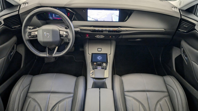 Photo 13 de l'offre de DS DS4 PureTech 130 EAT8 Rivoli à 22426€ chez Carlyss automobiles Vitré