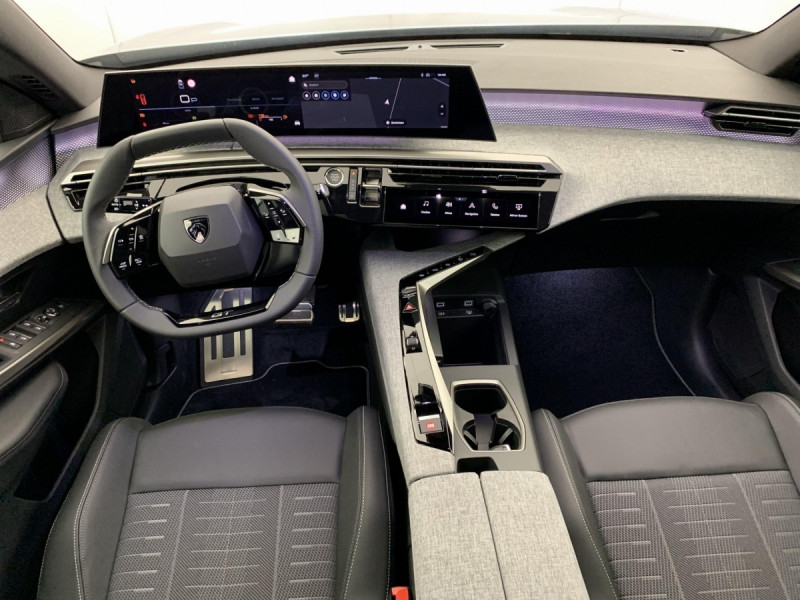 Photo 14 de l'offre de PEUGEOT 3008 Hybrid 145 e-DCS6 GT à 32958€ chez Carlyss automobiles Vitré