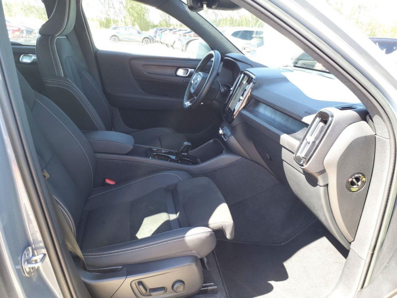 Photo 6 de l'offre de VOLVO XC40 T5 Recharge 180+82 ch DCT7 Ultimate à 35298€ chez Carlyss automobiles Vitré