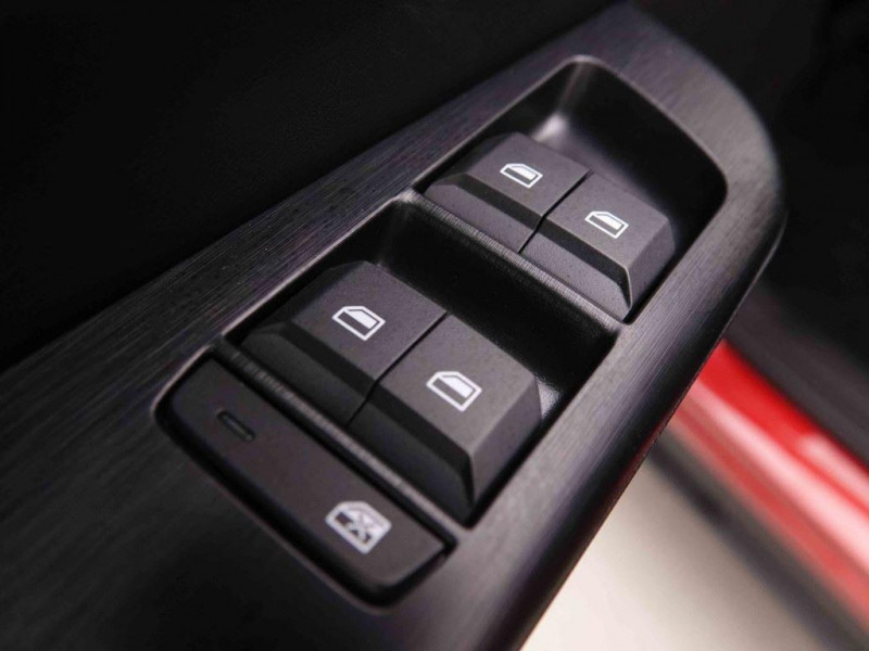 Photo 18 de l'offre de MG Motor ZS 1.5i 115 Comfort à 23502€ chez Carlyss automobiles Vitré