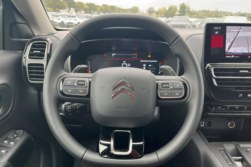 Photo 14 de l'offre de CITROEN C5 Aircross BlueHDi 130 EAT8 Max à 26998€ chez Carlyss automobiles Vitré