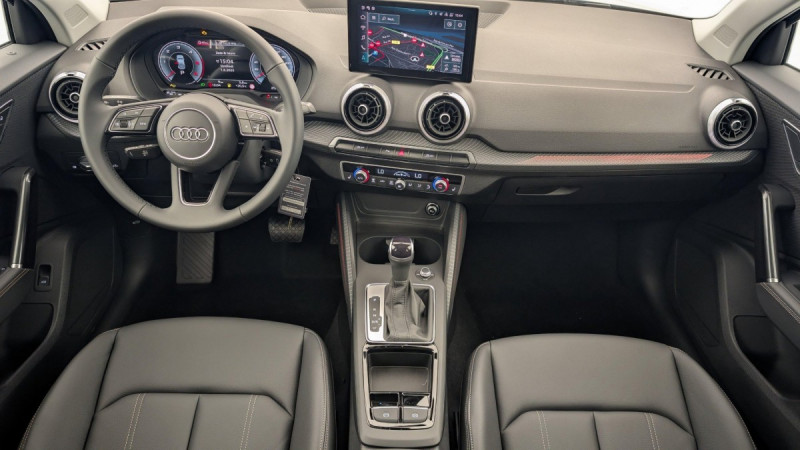 Photo 13 de l'offre de AUDI Q2 35 TDI 150 S tronic 7 Design à 38498€ chez Carlyss automobiles Vitré