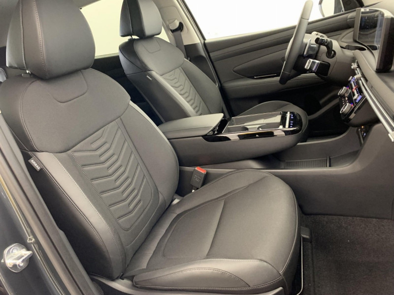 Photo 9 de l'offre de HYUNDAI Tucson 1.6 T-GDI 215 Hybrid BVA6 Creative à 32998€ chez Carlyss automobiles Vitré