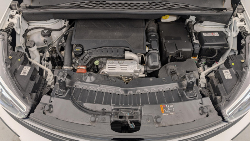 Photo 21 de l'offre de OPEL Crossland 1.2 Turbo 130 ch BVA6 GS Line à 14998€ chez Carlyss automobiles Vitré