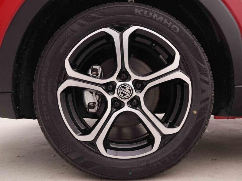 Photo 16 de l'offre de MG Motor ZS 1.5i 115 Comfort à 23006€ chez Carlyss automobiles Vitré