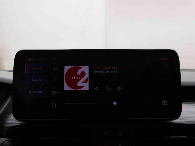 Photo 11 de l'offre de Jeep Avenger 1.2 Turbo T3 100 ch Altitude à 23698€ chez Carlyss automobiles Vitré