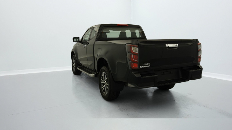 Photo 4 de l'offre de ISUZU D-MAX 1.9 4X4 SPACE CAB N60 F+  AT à 43601€ chez Carlyss automobiles Vitré