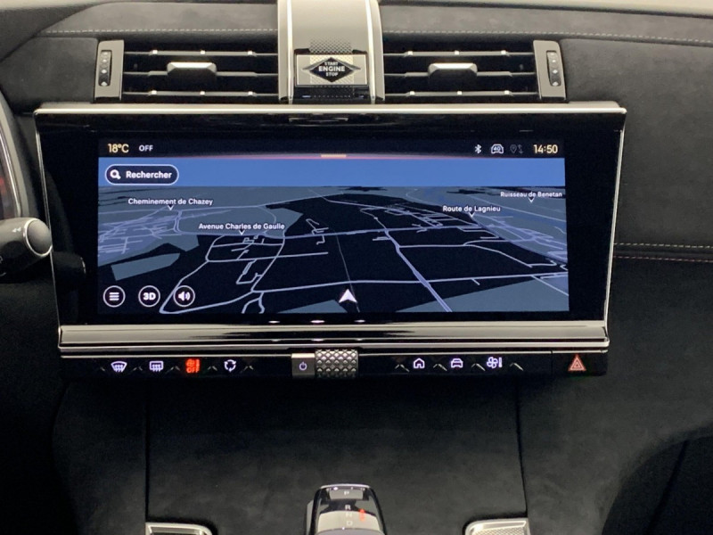 Photo 15 de l'offre de DS DS7 BlueHDi 130 EAT8 Pallas à 33598€ chez Carlyss automobiles Vitré