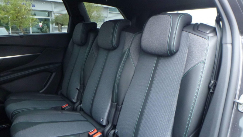 Photo 4 de l'offre de PEUGEOT 5008 BlueHDi 130ch S&S EAT8 Allure Pack à 33397€ chez Carlyss automobiles Vitré