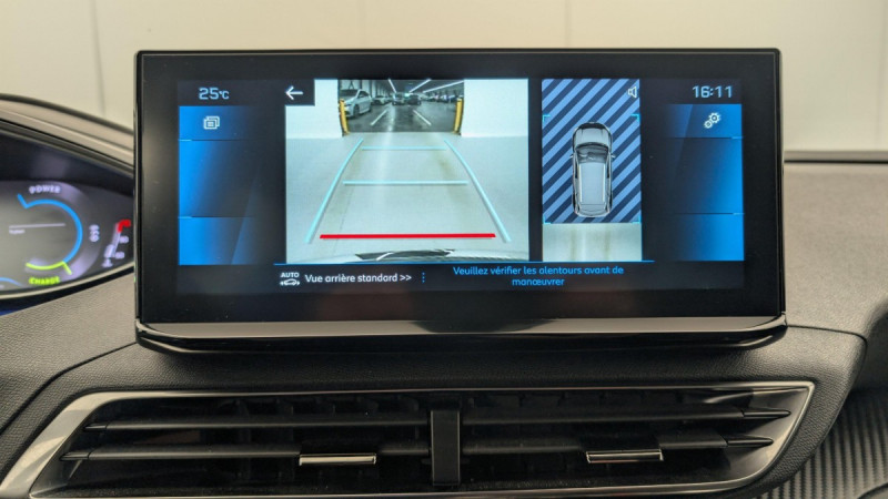 Photo 18 de l'offre de PEUGEOT 3008 Hybrid 136 e-DCS6 Allure Pack à 27562€ chez Carlyss automobiles Vitré