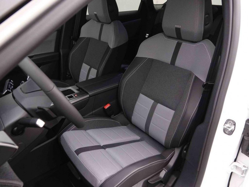 Photo 5 de l'offre de OPEL Grandland 1.2 Turbo MHEV 145 GS à 34920€ chez Carlyss automobiles Vitré