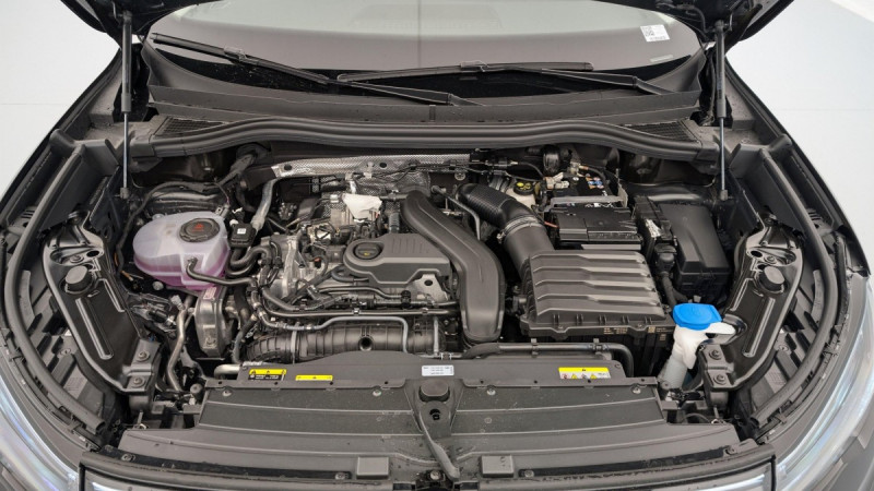 Photo 15 de l'offre de VOLKSWAGEN TIGUAN NOUVEAU 1.5 eTSI 150CV DSG7 LIFE PLUS à 39498€ chez Carlyss automobiles Vitré