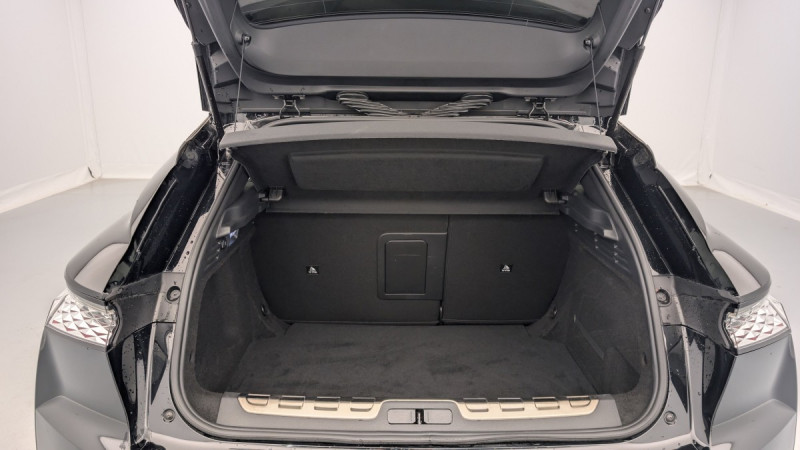 Photo 11 de l'offre de DS DS4 PureTech 130 EAT8 Rivoli à 21643€ chez Carlyss automobiles Vitré