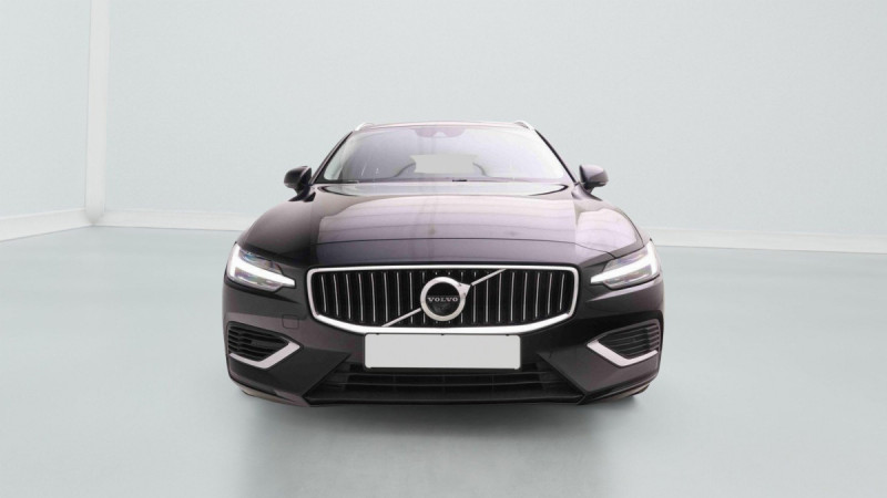 Photo 2 de l'offre de VOLVO V60 T6 AWD Recharge Inscription à 38155€ chez Carlyss automobiles Vitré