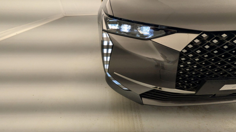 Photo 16 de l'offre de DS DS4 PureTech 130 EAT8 Rivoli à 22652€ chez Carlyss automobiles Vitré