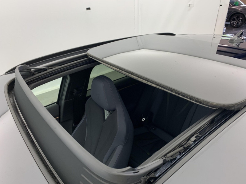 Photo 21 de l'offre de Cupra Terramar 1.5 eTSI Hybrid 150 ch DSG7 V à 36998€ chez Carlyss automobiles Vitré