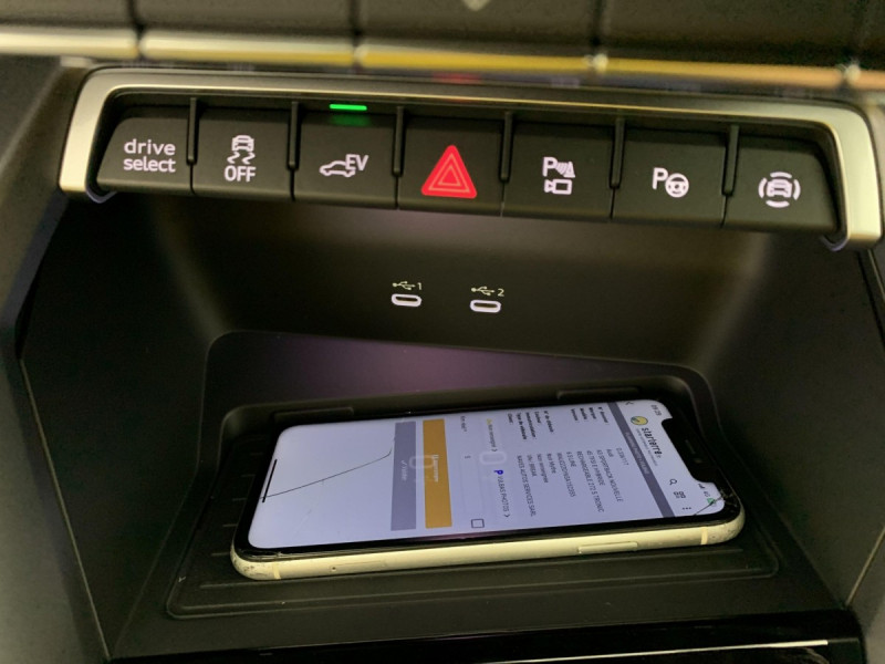 Photo 28 de l'offre de AUDI A3 SPORTBACK NOUVELLE 45 TFSI E HYBRIDE RECHARGEABLE 272 S TRONIC 6 S LINE à 43998€ chez Carlyss automobiles Vitré