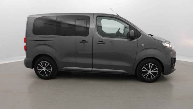 Photo 26 de l'offre de CITROEN Jumpy Combi Jumpy XS BlueHDi 120 S&S BVM6 Confort à 26898€ chez Carlyss automobiles Vitré