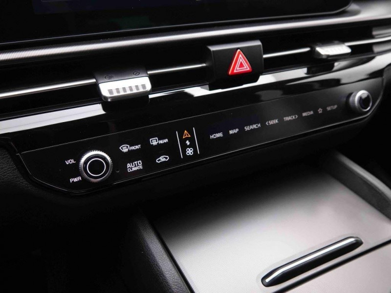 Photo 13 de l'offre de KIA SPORTAGE 1.6 T-GDi 150 DCT Pace FaceLift à 35884€ chez Carlyss automobiles Vitré