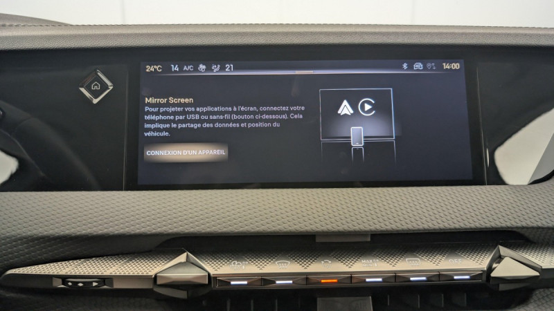 Photo 18 de l'offre de DS DS4 PureTech 130 EAT8 Rivoli à 24117€ chez Carlyss automobiles Vitré