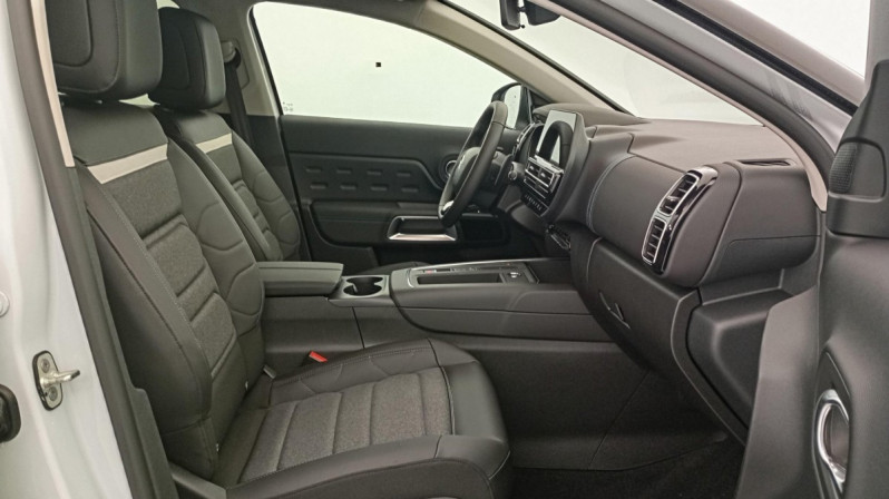 Photo 7 de l'offre de CITROEN C5 Aircross Hybride 136 e-DCS6 Plus à 23998€ chez Carlyss automobiles Vitré