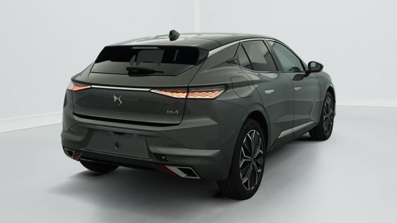 Photo 7 de l'offre de DS DS4 PureTech 130 EAT8 Rivoli à 22544€ chez Carlyss automobiles Vitré