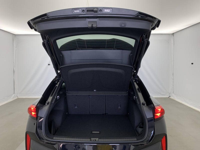 Photo 11 de l'offre de Cupra Terramar 1.5 eTSI Hybrid 150 ch DSG7 V à 36998€ chez Carlyss automobiles Vitré