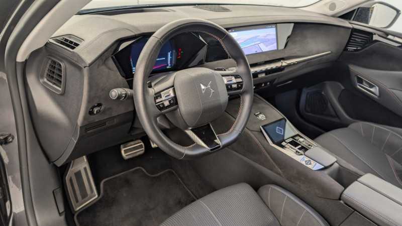 Photo 15 de l'offre de DS DS4 PureTech 130 EAT8 Performance Line+ à 21827€ chez Carlyss automobiles Vitré