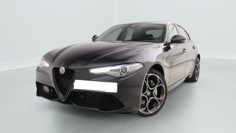 Photo 2 de l'offre de ALFA ROMEO Giulia 2.0 Turbo Q4 AT8 Veloce à 35656€ chez Carlyss automobiles Vitré