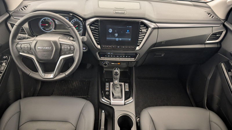 Photo 12 de l'offre de ISUZU D-MAX N60 CREW CAB 1.9 164 CH 4X4 BVA F à 50597€ chez Carlyss automobiles Vitré