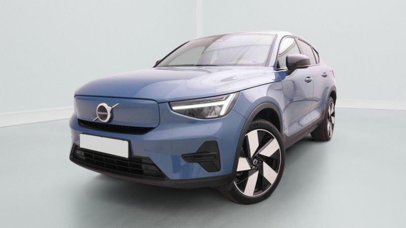 Photo 1 de l'offre de Volvo C40 79 kWh Recharge Dark à 36619€ chez Carlyss automobiles Vitré