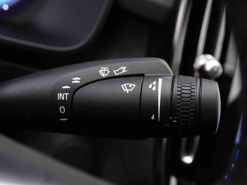 Photo 21 de l'offre de Volvo EC40 Recharge 238 Single Motor Plus à 43702€ chez Carlyss automobiles Vitré