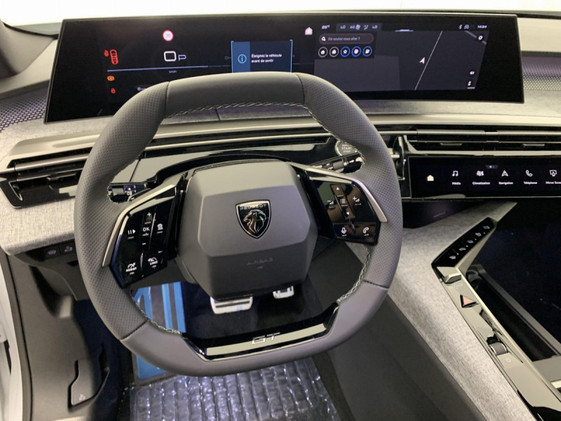 Photo 19 de l'offre de PEUGEOT 3008 Hybrid 145 e-DCS6 GT à 34998€ chez Carlyss automobiles Vitré