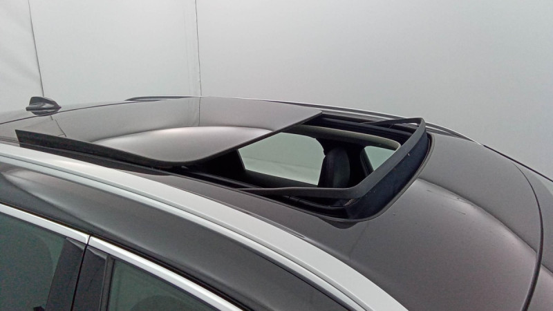 Photo 3 de l'offre de VOLVO XC60 T6 RECHARGE AWD 253 CH + 145 CH GEARTRONIC 8 PLUS STYLE CHROME à 41998€ chez Carlyss automobiles Vitré