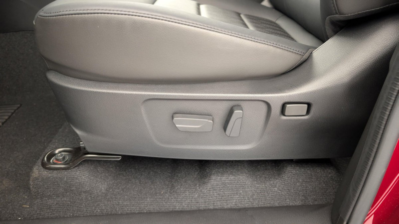 Photo 19 de l'offre de ISUZU D-MAX 1.9 4X4 SPACE CAB N60 F+  AT à 45737€ chez Carlyss automobiles Vitré