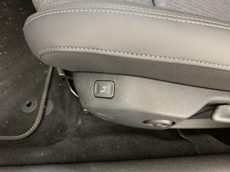 Photo 21 de l'offre de PEUGEOT 508 PureTech 130 ch S&S EAT8 Allure Pack à 25998€ chez Carlyss automobiles Vitré