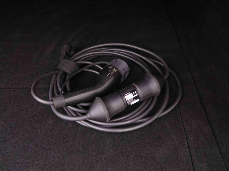 Photo 7 de l'offre de VOLVO V90 2.0 T6 PHEV 350 AWD 18gr Inscription à 37203€ chez Carlyss automobiles Vitré