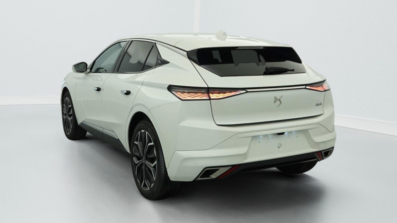 Photo 5 de l'offre de DS DS4 PureTech 130 EAT8 Rivoli à 22442€ chez Carlyss automobiles Vitré